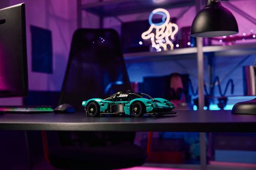 LEGO Technic 42208 Aston Martin Valkyrie na Arena.pl