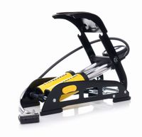 pompka nożna z manometrem kd11824