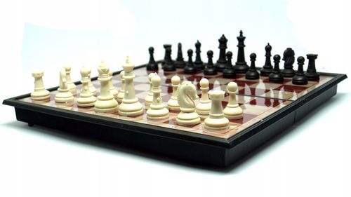 SZACHY MAGNETYCZNE + KARTY DO GRY 2 TALIE ZESTAW ROZRYWKOWY na Arena.pl