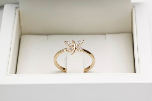 pierścionek złoty z motylkiem i diamentem w żółtym złocie na Arena.pl