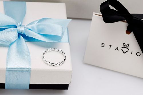 Srebrny pierścionek Staviori na Arena.pl