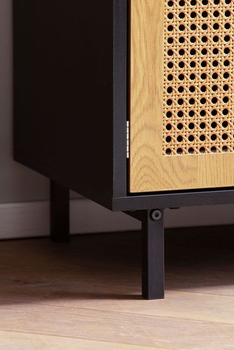 Komoda czarna do salonu z wiklinowym frontem szuflady półki na Arena.pl
