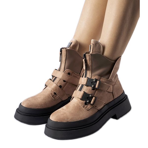 Brązowe botki na platformie r.38 zdjęcie 1