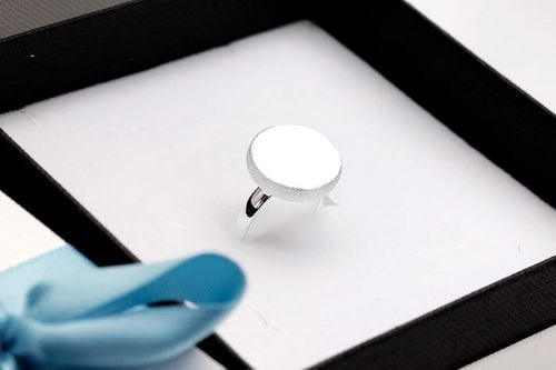 srebrny pierścionek z serduszkiem 12 na Arena.pl