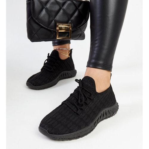 Czarne materiałowe sneakersy r.39 na Arena.pl