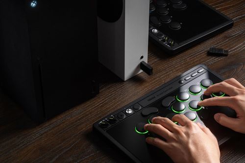 Pad 8BitDo Arcade Controller Xbox/PC Black na Arena.pl