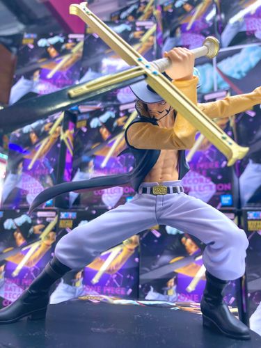 Figurka Banpresto One Piece Battle Record Collection - Dracule Mihawk na Arena.pl