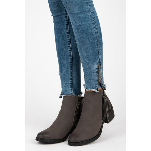 Sztyblety Vices r.40 na Arena.pl