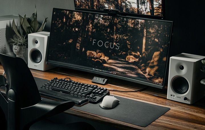 EDIFIER PROFESJONALNE GŁOŚNIKI MR4 ZESTAW AUDIO 2.0 42W ELEGANCKIE AUX zdjęcie 9