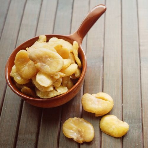 BÓB PRAŻONY SOLONY 500g Chipsy z bobu chrupiące Słona przekąska na Arena.pl