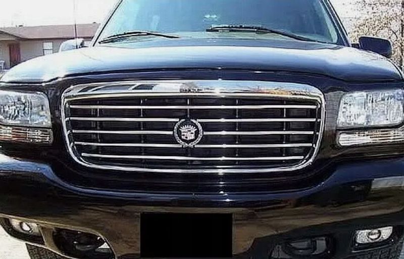 99-00 1999 2000 CADILLAC ESCALADE- LIstwy chrom grill chromowane zdjęcie 3