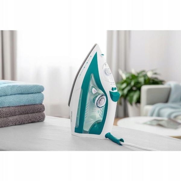 Żelazko parowe Sencor 6100G 2600W ceramiczna stopa zdjęcie 4