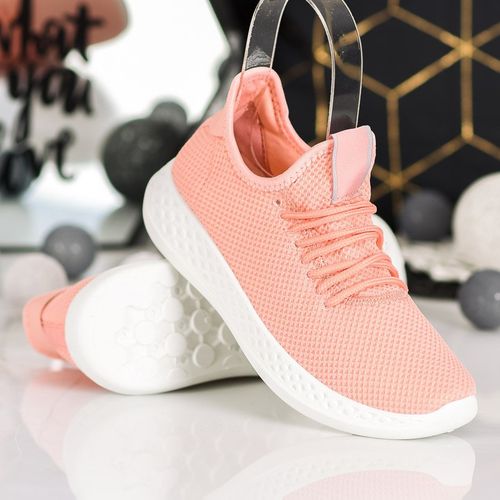 7757p r.39 na Arena.pl