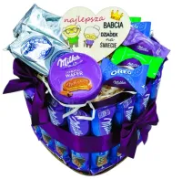 Tort MILKA Box Kosz Prezentowy Zestaw Słodyczy Prezent na Urodziny Imieniny