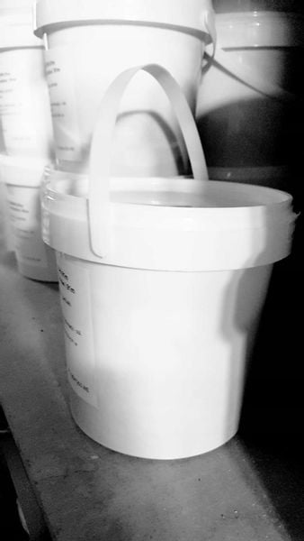 Jelita wieprzowe 26/28 A 90m WIADERKO do kiełbasy zdjęcie 3