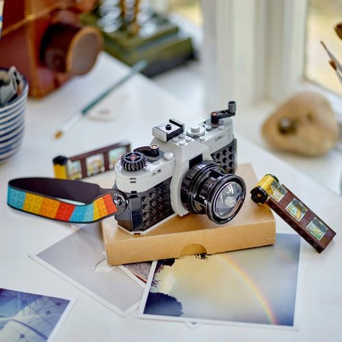 LEGO Creator Aparat w stylu retro 31147 na Arena.pl