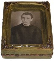 Ikona Wenanty Katarzyniec wgłębienie kowczeg okuta paskiem miedzianym