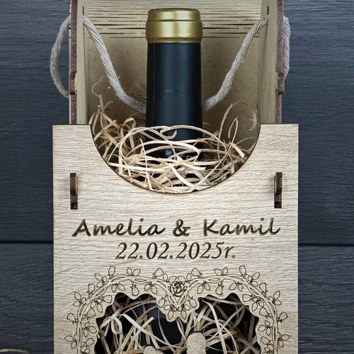 SKRZYNKA NA WINO PREZENT NA ŚLUB DLA PARY MŁODEJ PUDEŁKO Z GRAWEREM WESELE na Arena.pl