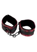 scandal universal cuffs black