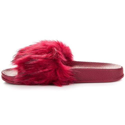 Czerwone Klapki Fluffy r.37 na Arena.pl