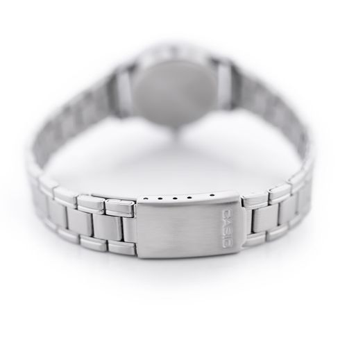 Zgrabny minimalistyczny damski zegarek marki Casio na Arena.pl