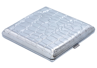 Papierośnica Pokryta Srebrną Sztuczną Skórą