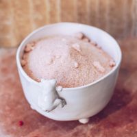 Biała miseczka śniadaniowa ceramiczna z misiem - Rękodzieło Lamabo