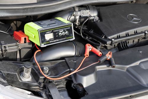 Prostownik Samochodowy do Akumulatorów 24V 12V 30A AGM START-STOP na Arena.pl