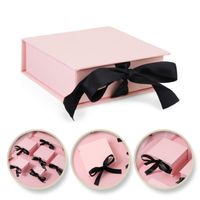 pudełko ozdobne na zestaw biżuterii, naszyjnik 10x10x3,5 cm pdoz26r