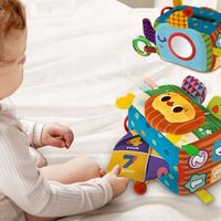WOOPIE BABY Zabawka Edukacyjna Sensoryczna Pani Metka Pudełeczko Chusteczek
