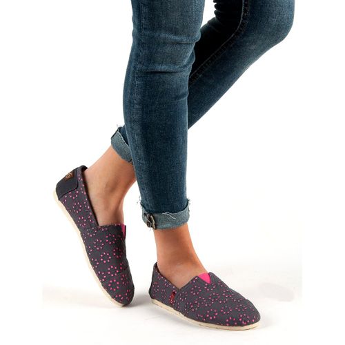 Wsuwane Espadryle r.41 na Arena.pl