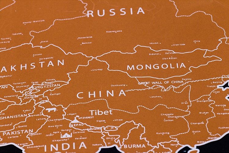 MAPA ŚWIATA Z FLAGAMI - ZŁOTA MAPA ZDRAPKA zdjęcie 3