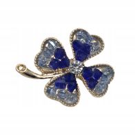 Piękna broszka wysadzana lśniącymi niebieskimi kryształkami koniczynka 3cm