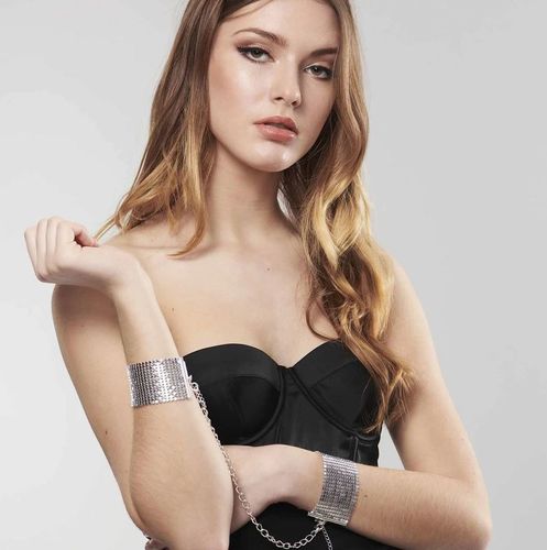 kajdanki desir metallique mesh silver handcuffs bijoux indiscrets na Arena.pl