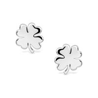 srebrne kolczyki w kształcie koniczynki