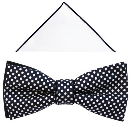 Mucha w białe kropki A319 na Arena.pl