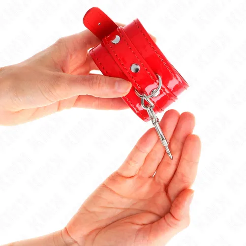 kink błyszczące mankiety regulowane czerwone 23-33 cm na Arena.pl