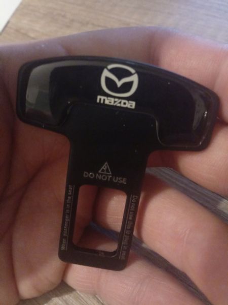 Mazda wtyk wyłącznik zaślepka pasów tuning buzzer zdjęcie 3
