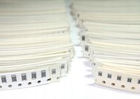 Zestaw rezystorów SMD 0805 1206 ___ 115 wartości = 1700 sztuk