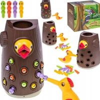 DZIĘCIOŁ ŁAPIE OWADY NR:8304