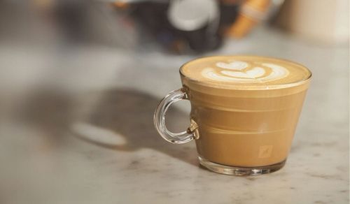 Ekspres DELONGHI Nespresso Inissia EN80.B 19 bar na Arena.pl