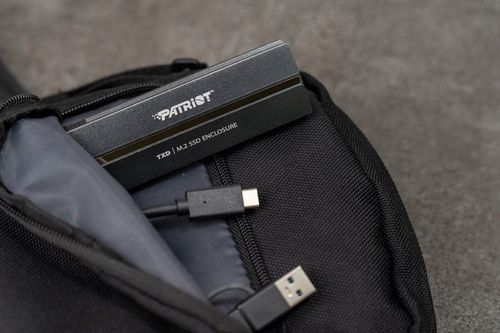 DYSK ZEWNĘTRZNY SSD 1TB M.2 NVME W ALUMINIOWEJ OBUDOWIE SZYBKI 1000MB/s na Arena.pl