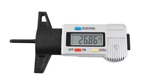 Miernik bieżnika opon na Arena.pl