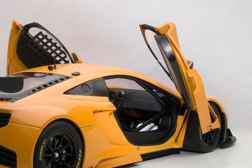 AUTOART McLaren 12C GT3 Presentation na Arena.pl