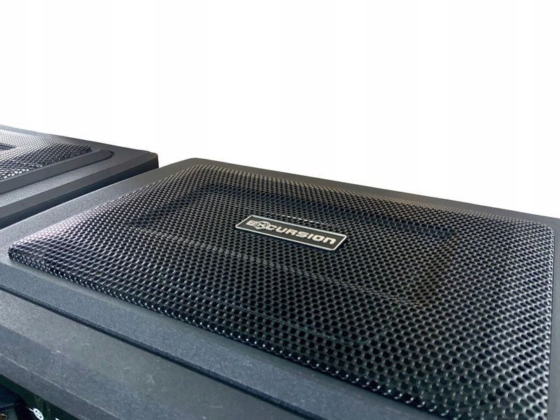 Subwoofer pod Siedzenie 2 Subwoofery Excursion zdjęcie 4