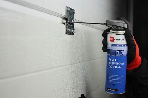 SMAR W SPRAYU DO BRAM GARAŻOWYCH PRZESUWNYCH 500ml LIN ŁAŃCUCHÓW na Arena.pl