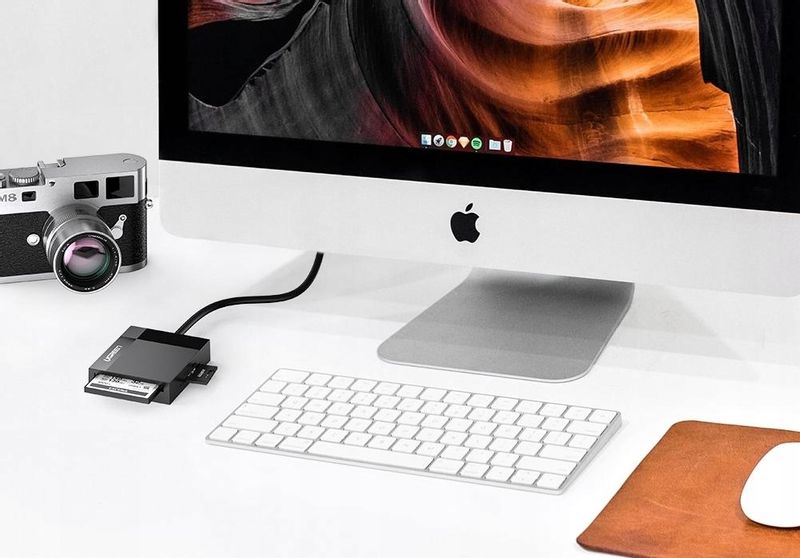 Ugreen Adapter Czytnik Kart Sd Micro Cf Tf Usb 3.0 zdjęcie 6