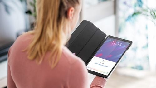 Pokrowiec do tabletu EAGLE 1070 na Arena.pl