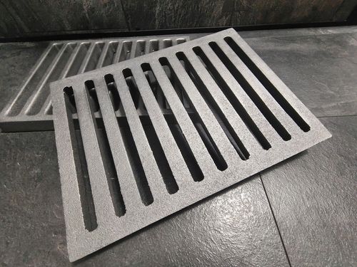 Ruszt żeliwny 35 cm na 26 cm na Arena.pl