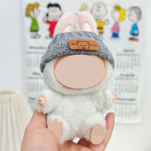 2 ręcznie robione zestawy swetrów dla lalek (15-17 cm) na Arena.pl